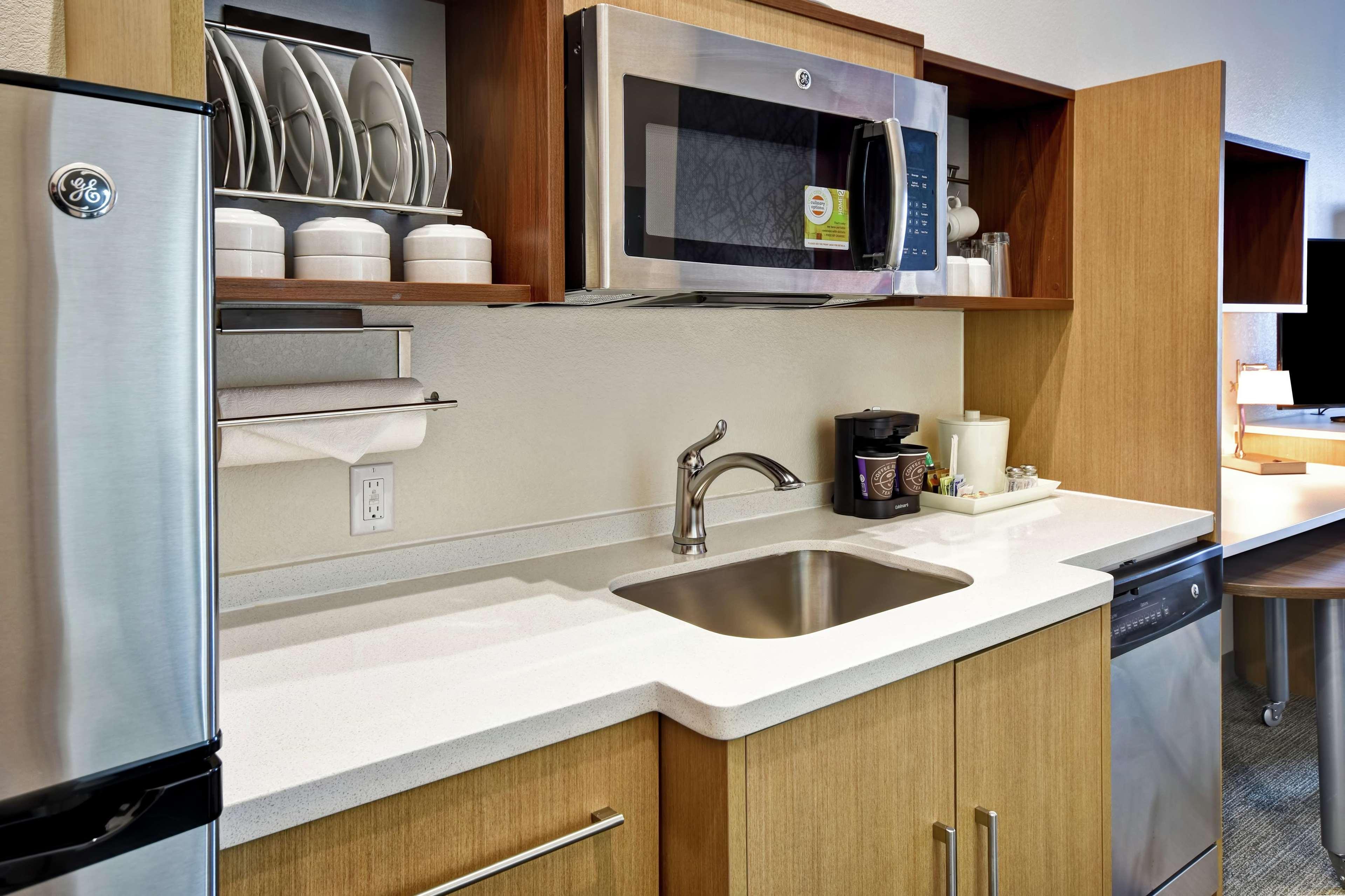 Home2 Suites By Hilton Oklahoma City Airport Bagian luar foto