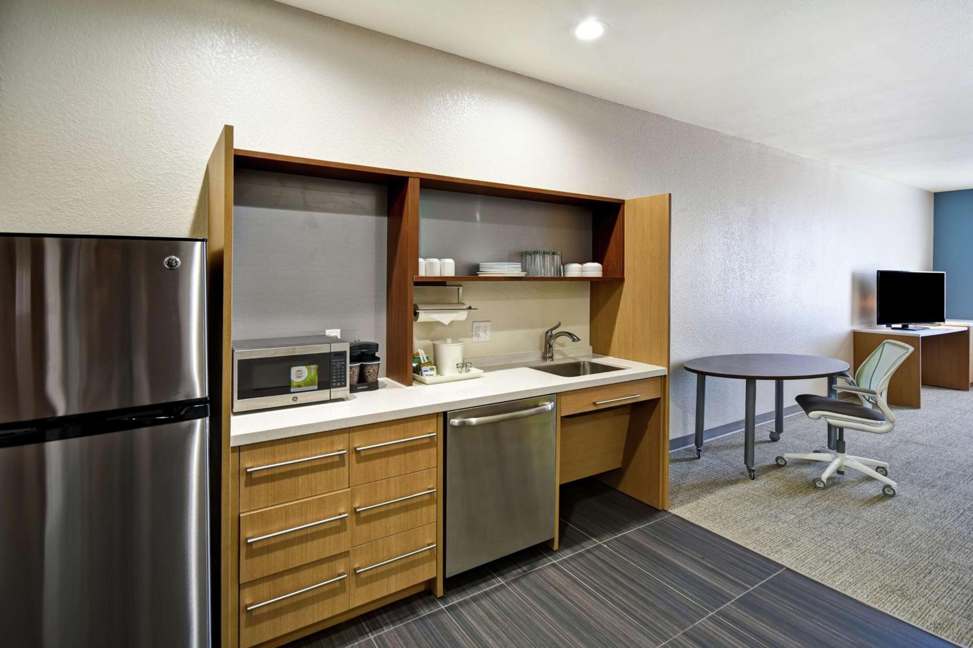 Home2 Suites By Hilton Oklahoma City Airport Bagian luar foto
